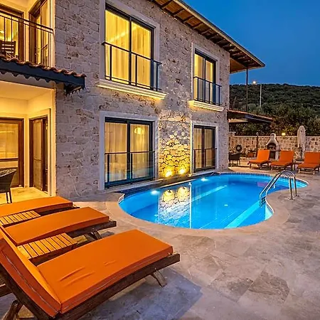Hotel White Garden