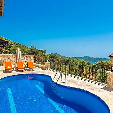 Hotel White Garden 5*